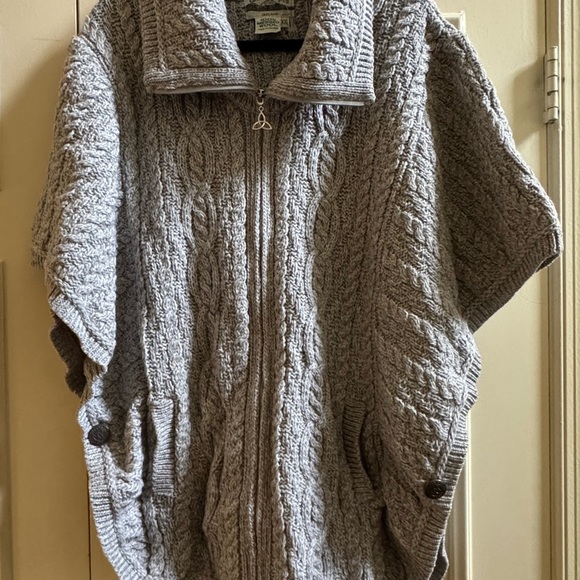 Aran Crafts Gray Merino Wool Knitwear Poncho Size xxl - Picture 6 of 7